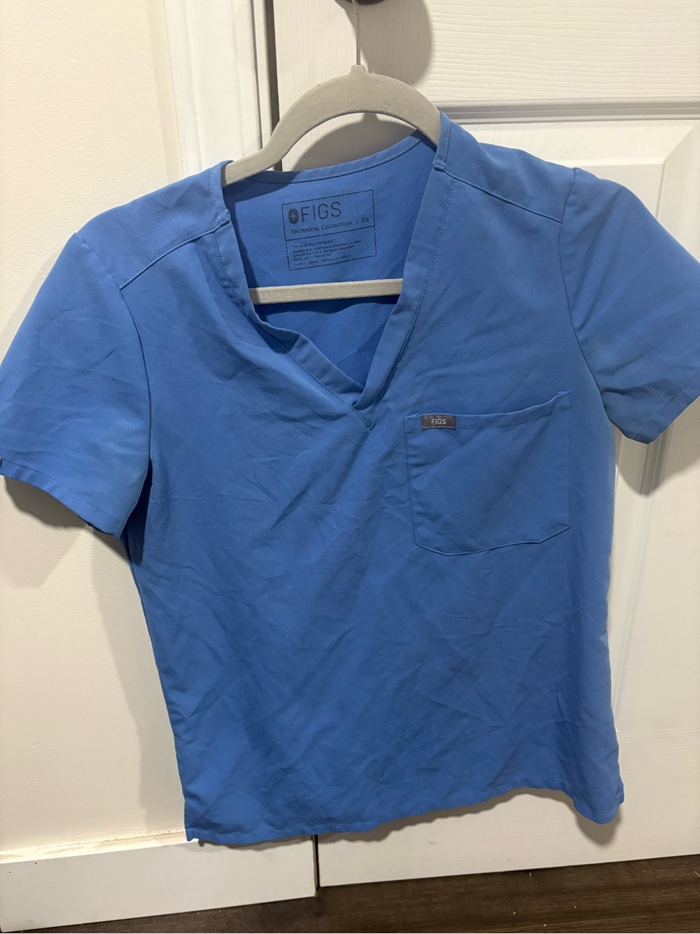 FIGS V-neck Scrub Top & jogger pants in Sky Blue